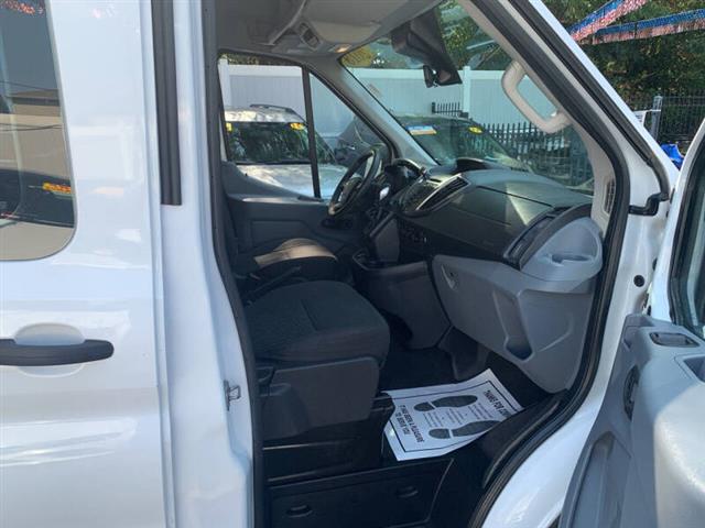 $29499 : 2018 Transit 350 XLT image 10