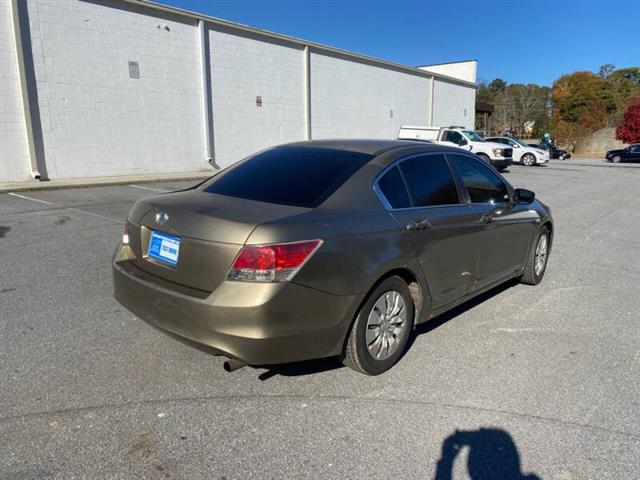 $10000 : 2010 Accord LX image 4