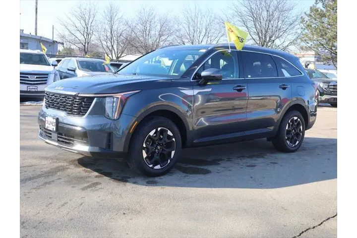 $25877 : Kia Sorento 2024 AWD S 4dr S image 3