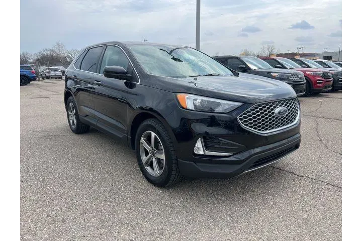 $26370 : Ford Edge 2023 AWD ST-Line 4 image 3