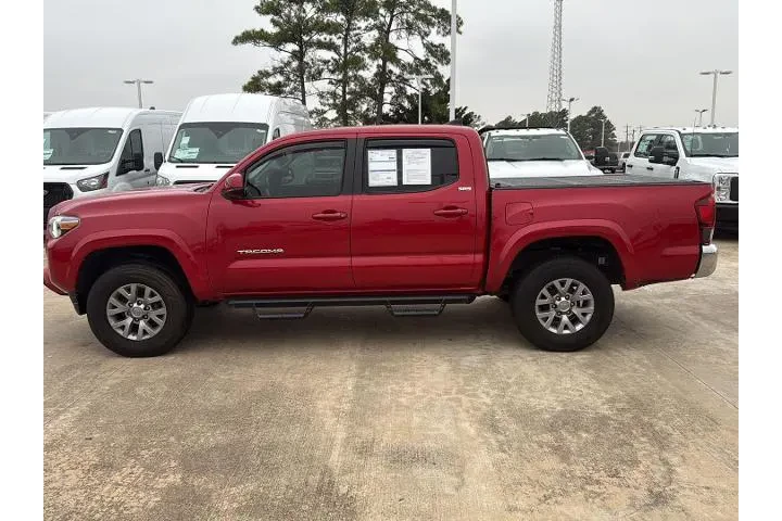 $28981 : Toyota Tacoma 2019 4x2 TRD O image 6