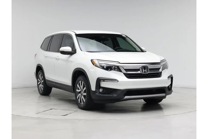 $25998 : Honda Pilot 2021 EX 4dr SUV image 1
