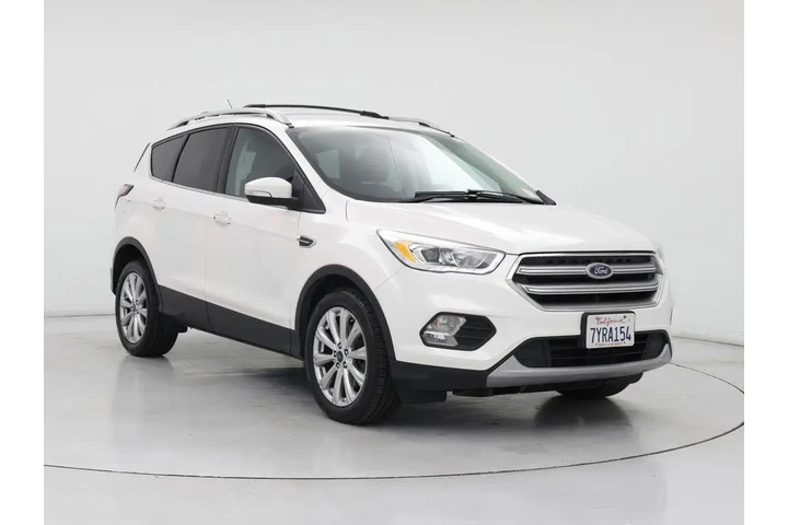 $13998 : Ford Escape 2017 Titanium 4d image 1
