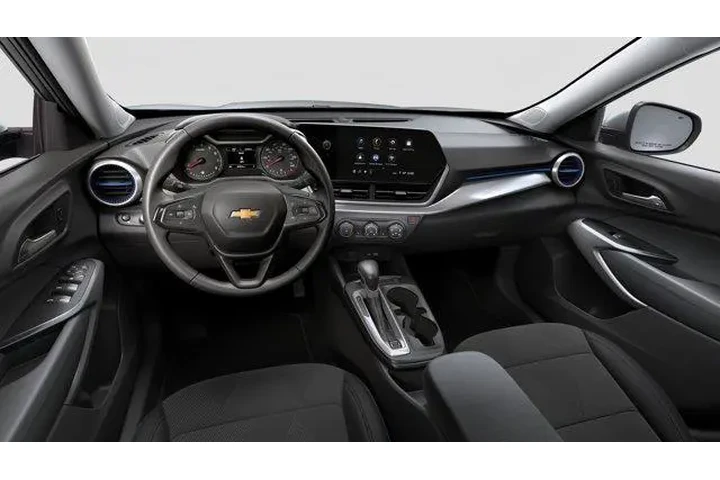 $24385 : Chevrolet Trax 2026 LS 4dr C image 5