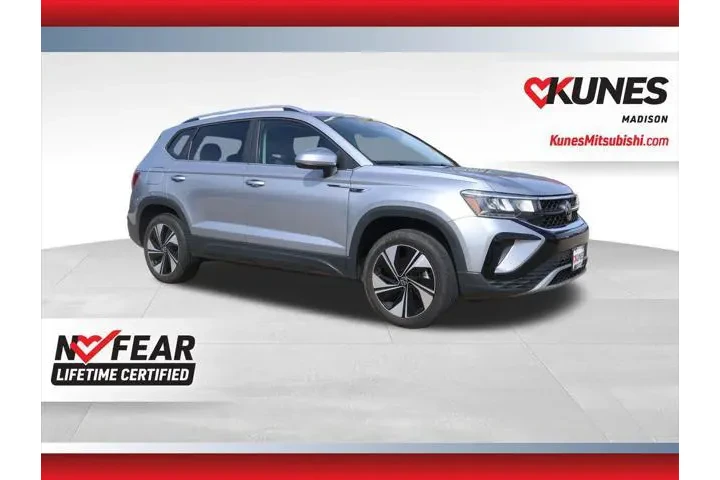 $20077 : Volkswagen Taos 2023 AWD SE image 1