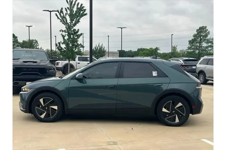 $32999 : Hyundai IONIQ 5 2026 SE 4dr image 6