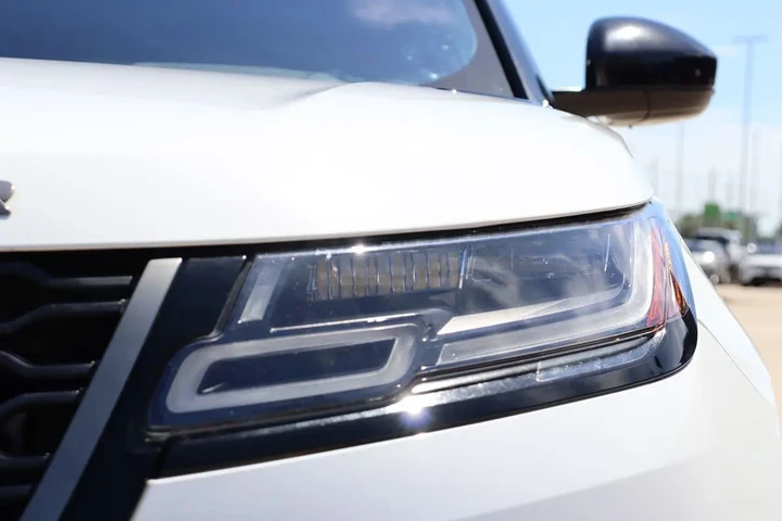 $24505 : 2018 Range Rover Velar R-Dyna image 7