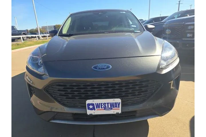 $14287 : Ford Escape 2020 S 4dr SUV image 2