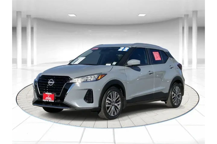 $17104 : Nissan Kicks 2023 SV 4dr Cro image 1