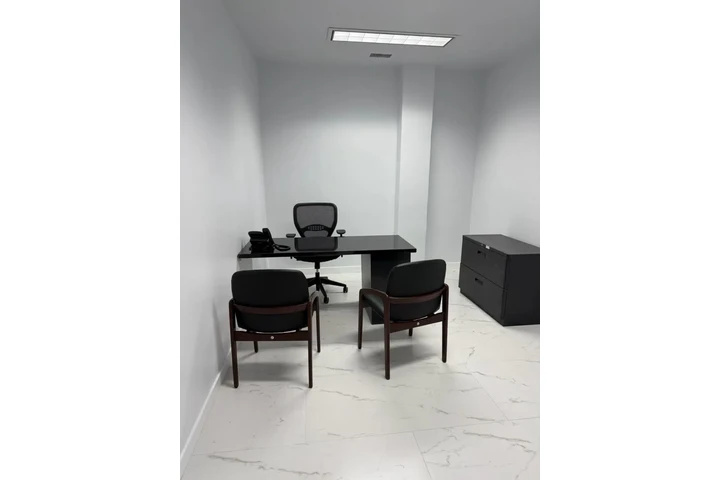 RENTO ESPACIOS PARA NEGOCIOS image 4