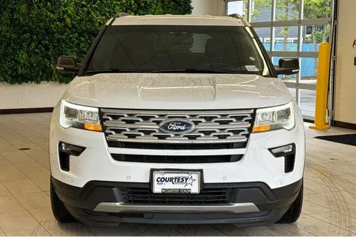 $19997 : Ford Explorer 2019 AWD XLT 4 image 9