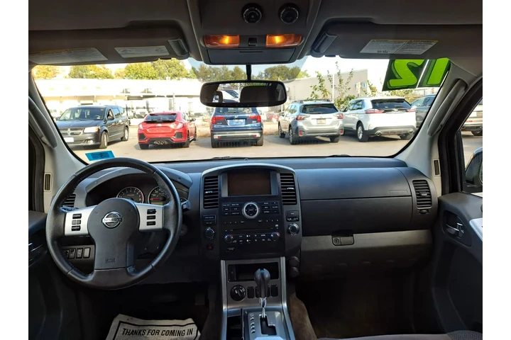 $5600 : 2012 NISSAN PATHFINDER SV SPO image 9