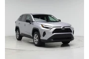 Toyota RAV4 2024 LE 4dr SUV en Hialeah