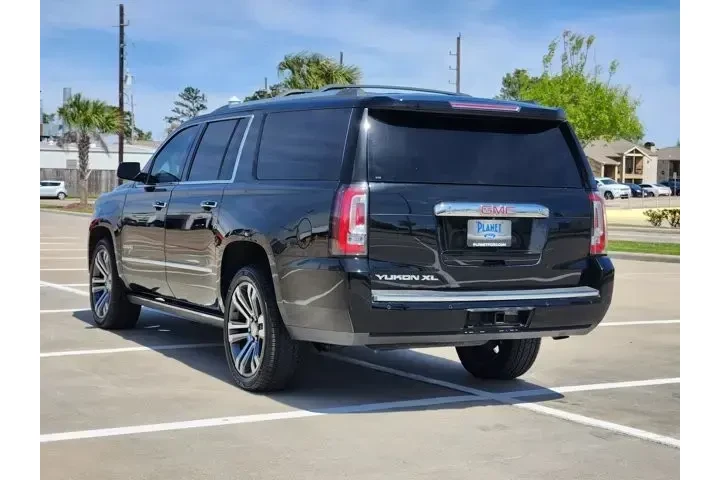 $28296 : GMC Yukon XL 2019 4x4 Denali image 7