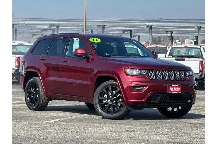$28985 : Jeep Grand Cherokee WK 2022 image 1
