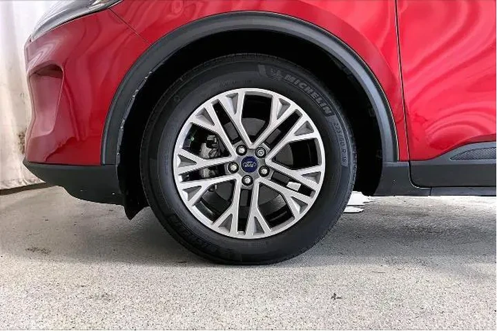 $18991 : Ford Escape 2022 SEL 4dr SUV image 6