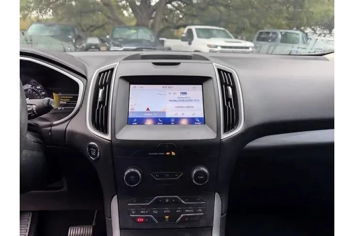 $17587 : Ford Edge 2020 SEL 4dr Cross image 10