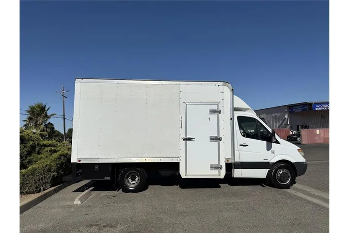 $19989 : Sprinter 2011 image 3