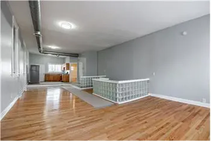 $1795 : Rental property with 0 bedro image 3