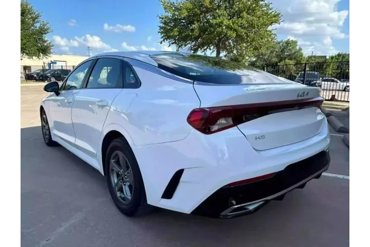 $20999 : 2023 KIA K5LXS SEDAN 4D image 8