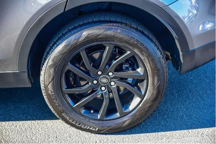 $14995 : Land Rover Discovery Sport 2 image 8