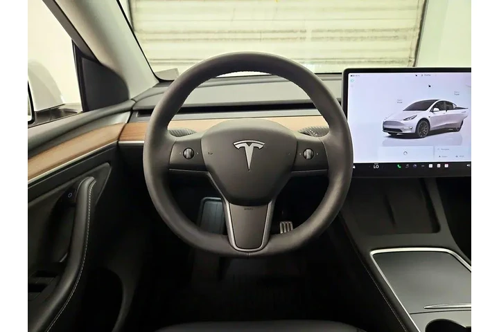 $37998 : Tesla Model Y 2023 AWD Perfo image 10