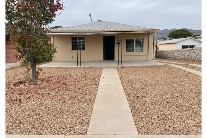 $850 : Casa de 2 habitaciones image 1