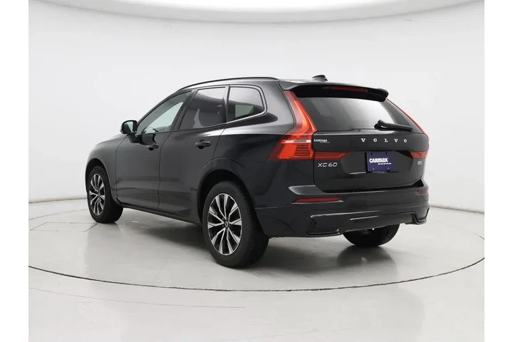 $33998 : Volvo XC60 2025 AWD B5 Plus image 2