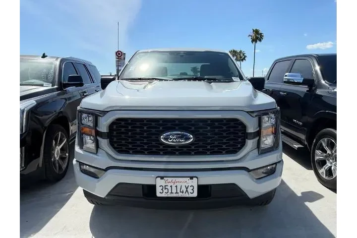 $38750 : Ford F-150 2023 4x2 XL 4dr S image 2