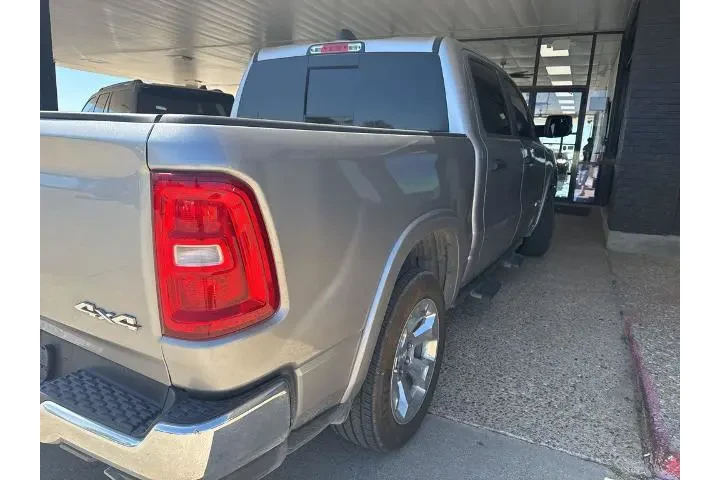 $38610 : Ram 1500 2025 4x4 Big Horn 4 image 5