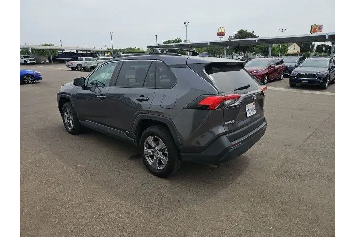 $27500 : Toyota RAV4 Hybrid 2022 AWD image 4
