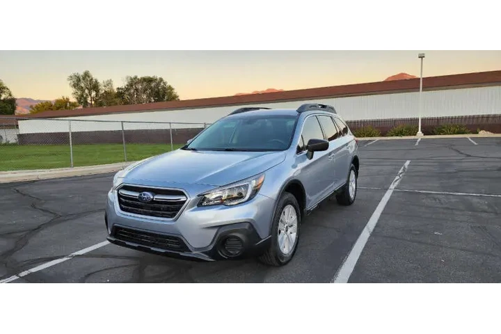 $15900 : 2019 Outback 2.5i image 5
