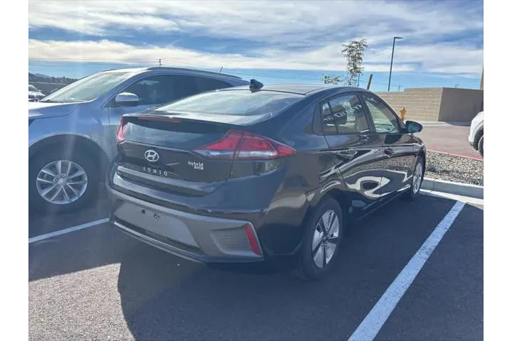 $10600 : Hyundai IONIQ Hybrid 2019 Bl image 3