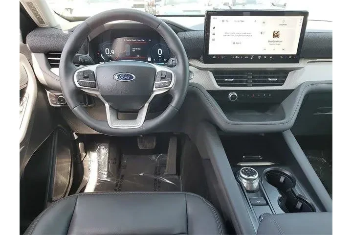 $39388 : Ford Explorer 2025 Active 4d image 4