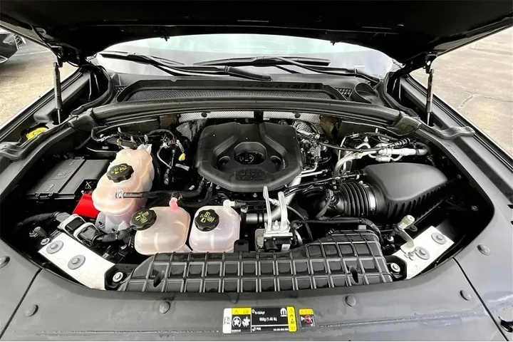 $30076 : Jeep Grand Cherokee 2023 4x4 image 10