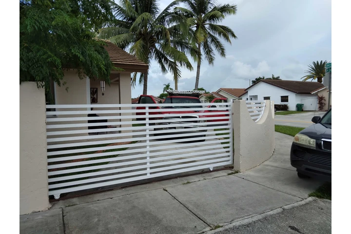 Fences image 4