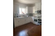 $950 : Cuarto de renta en Lynwood thumbnail