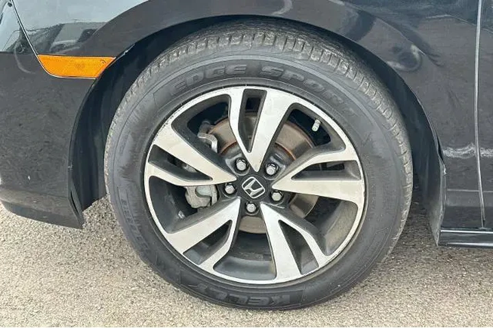 $28995 : Honda Odyssey 2018 Elite 4dr image 6