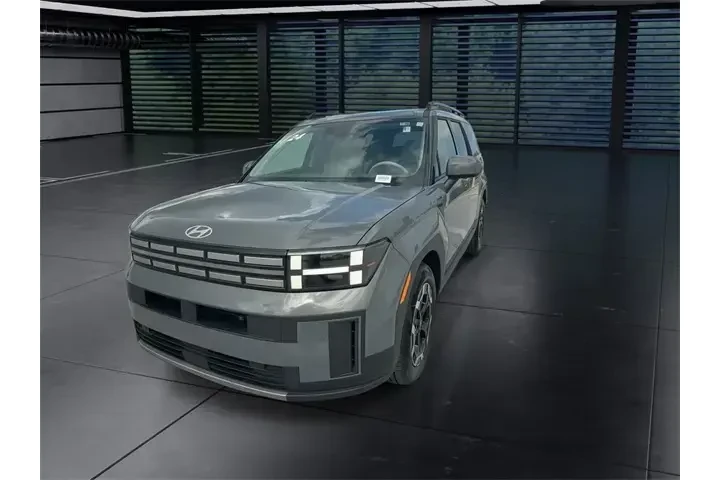 $27488 : Hyundai SANTA FE 2024 SEL 4d image 4