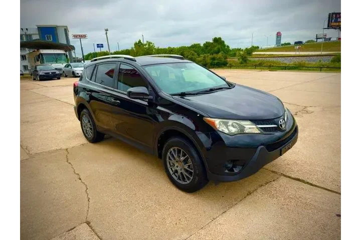 $12900 : Toyota RAV4 2015 LE 4dr SUV image 7