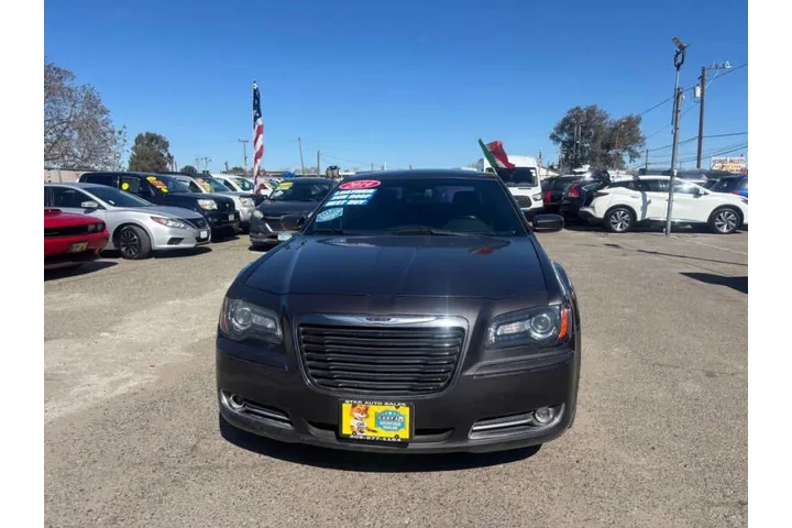 $12599 : 2014 300 S image 5