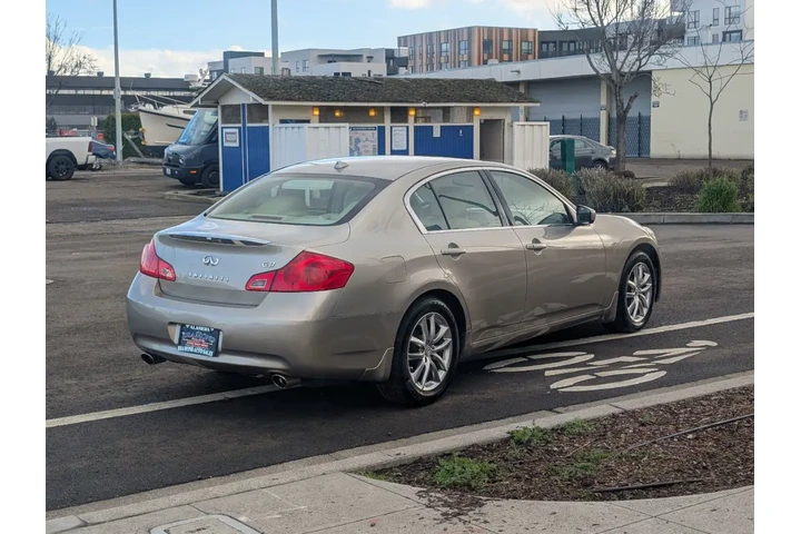 $11988 : 2009 G37 Sedan Journey image 6