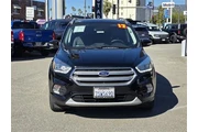 $13242 : Ford Escape 2017 Titanium 4d thumbnail