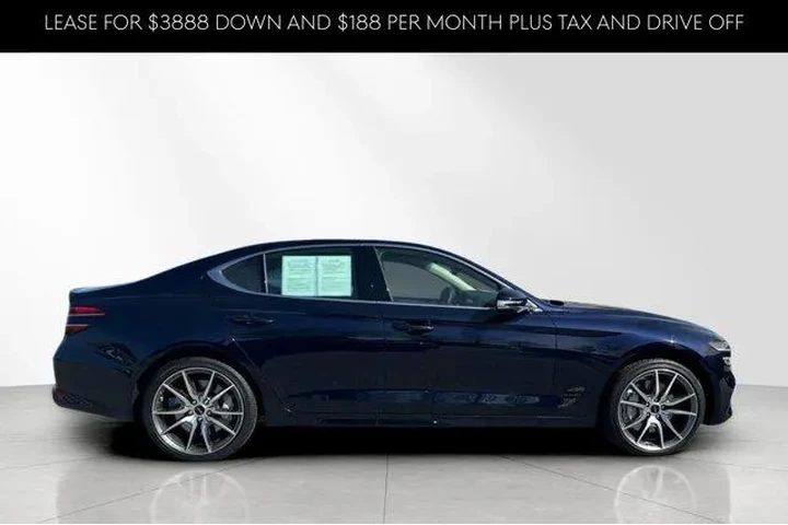 $39463 : Genesis G70 2026 2.5T Standa image 4