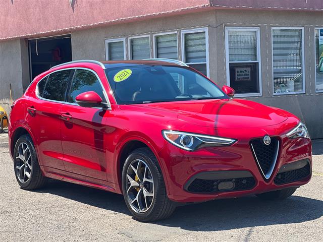 $26499 : 2021 Alfa Romeo Stelvio image 4