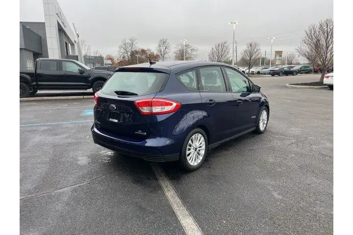 $16995 : Ford C-MAX Hybrid 2017 SE 4d image 6