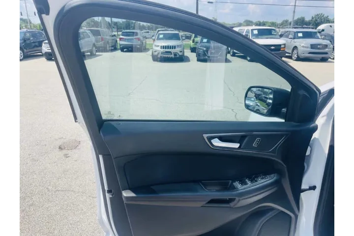 $7999 : 2018 Edge SE image 10