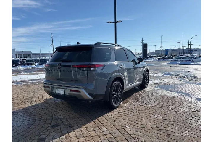 $25999 : 2022 Pathfinder SL image 5