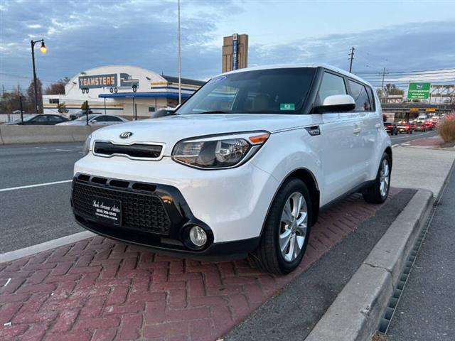 $8495 : 2016 Soul + image 9