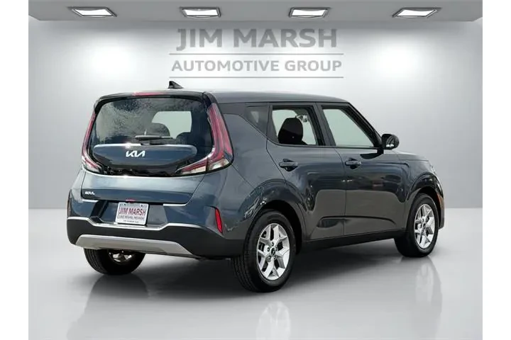 $18988 : Kia Soul 2023 LX 4dr Crossov image 7